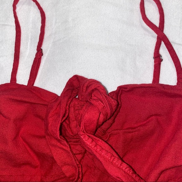 tie- lose crop top - Picture 2 of 3